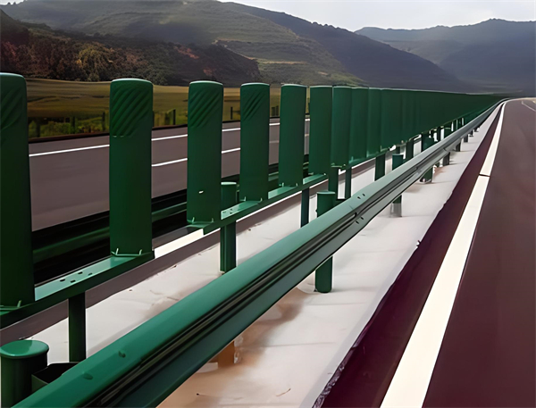 百色三波护栏板在高速公路的应用